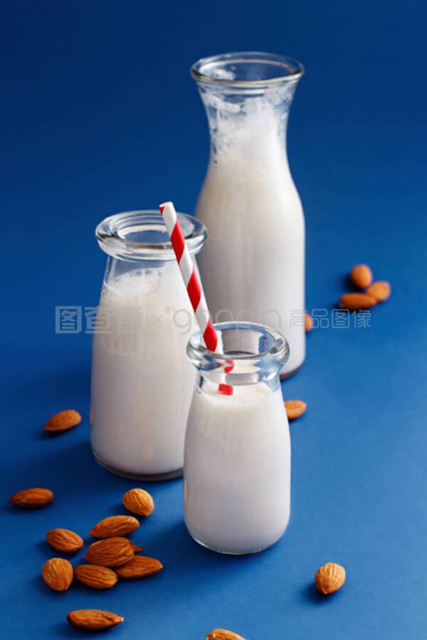 纯素杏仁奶,非乳制品替代牛奶